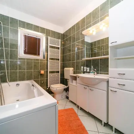 Bozena - One Bedroom With Terrace Διαμέρισμα Krk Town