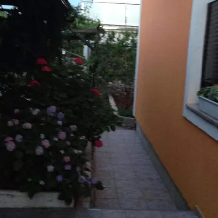 Bozena - One Bedroom With Terrace Διαμέρισμα